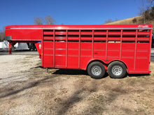 Load image into Gallery viewer, 500 Series Delta MFG Gooseneck Stock Trailer